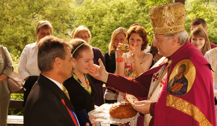 5. fotografia fotogalérie Návšteva Vysokopreosviateného vladyku Jána Babjaka - Prešovského arcibiskupa a metropolitu Gréckokatolíckej cirkvi na Slovensku