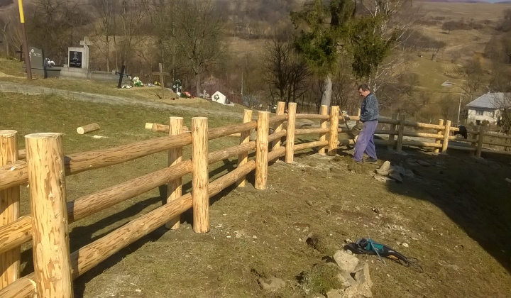 10. fotografia fotogalérie Oprava dreveného kostolíka