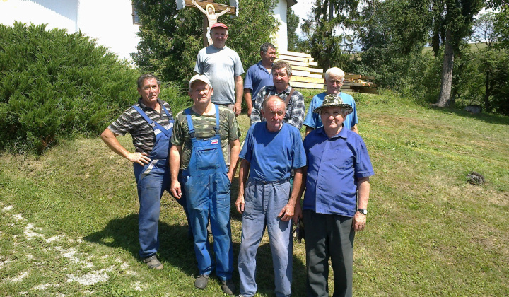 17. fotografia fotogalérie Oprava dreveného kostolíka